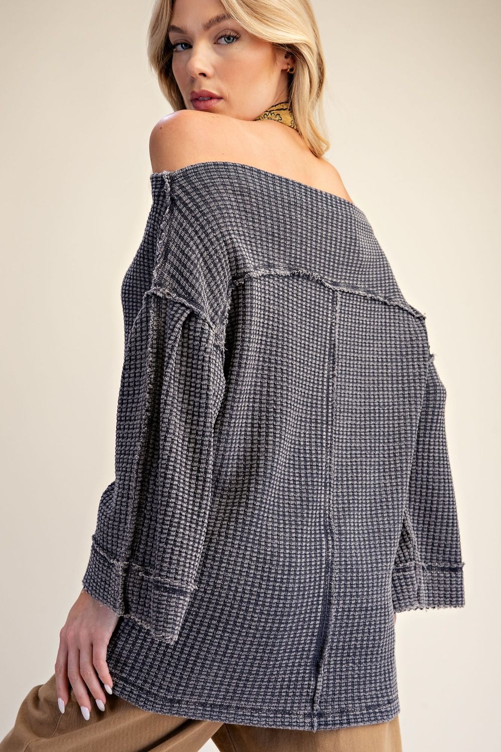 Little bit of Love Top - Ash Navy
