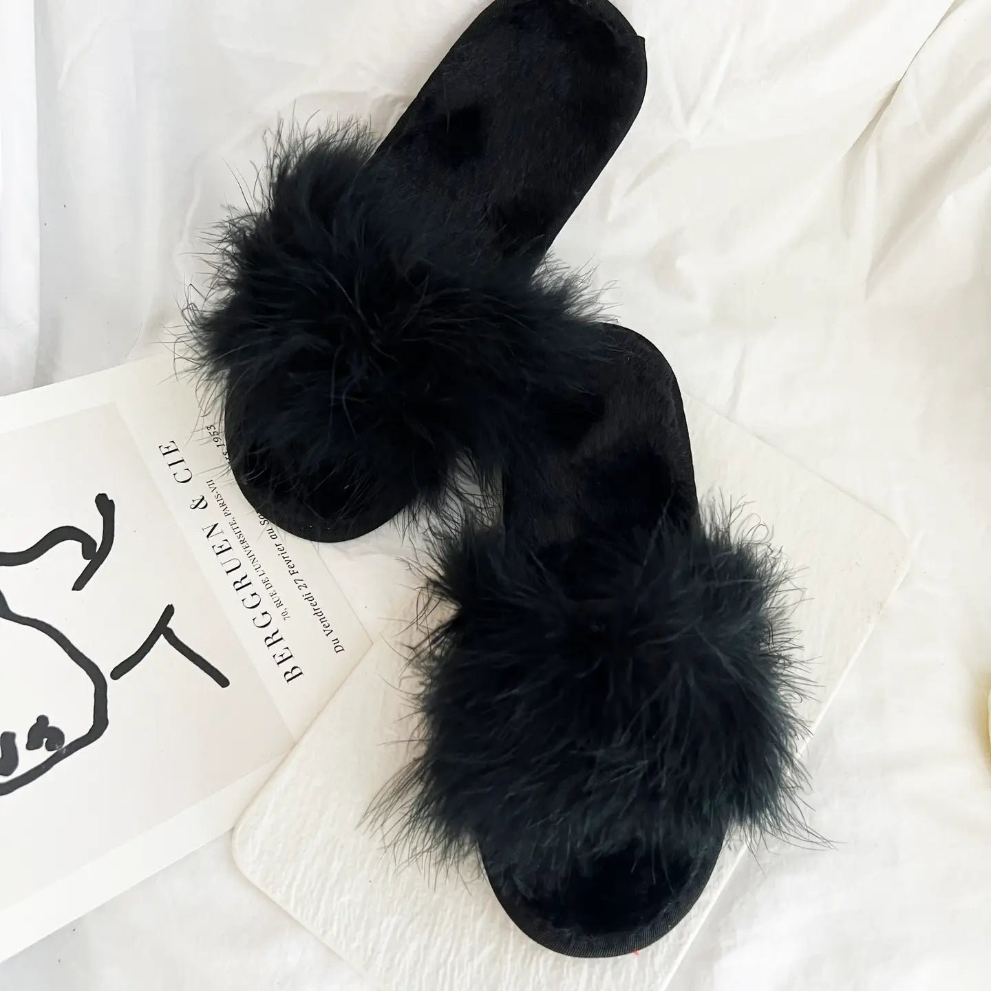 Feather Slippers - Black