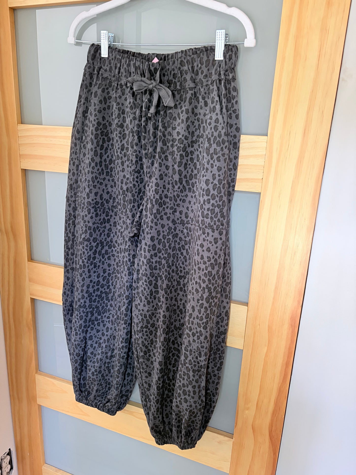 Totally Leopard Jogger Pant